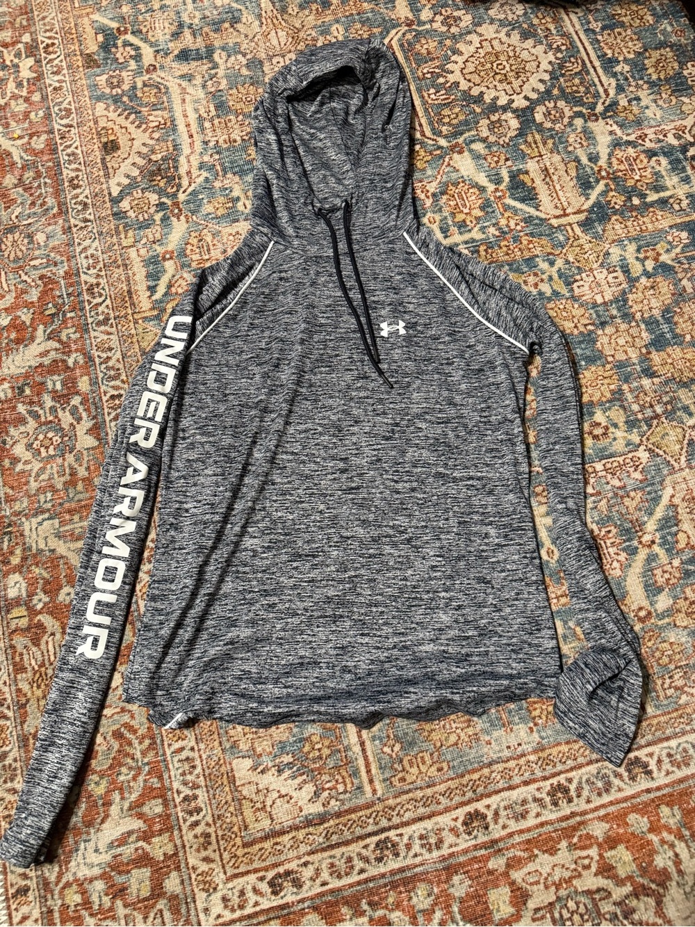 Under Armour Women's Heather Gray Hooded Performance Pullover